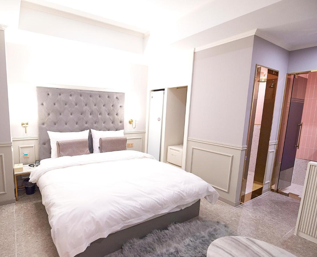 בוסאן Denbasta Signature Hotel מראה חיצוני תמונה