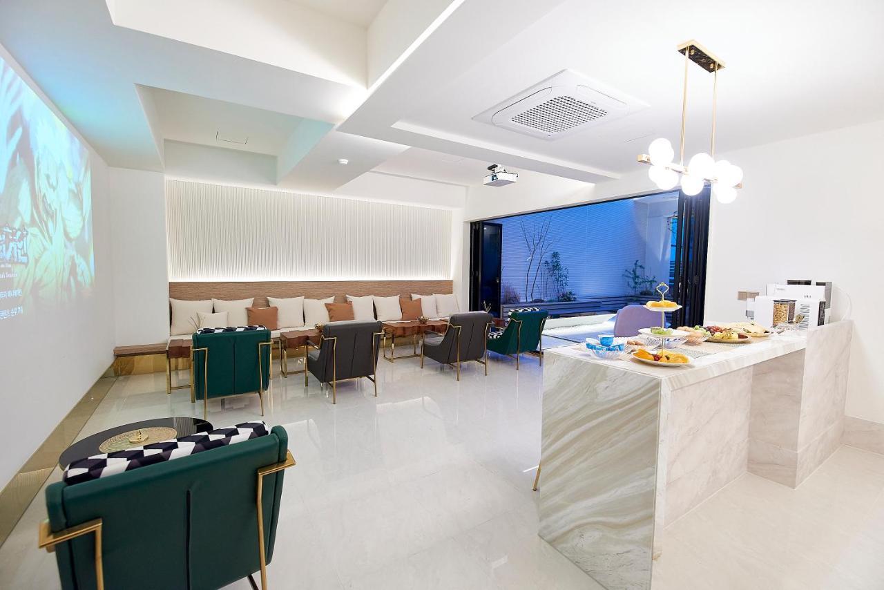 בוסאן Denbasta Signature Hotel מראה חיצוני תמונה